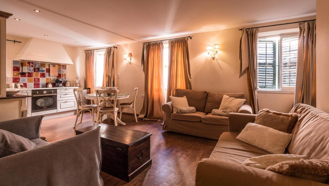 Leone Old Town Apartment Corfu  Экстерьер фото